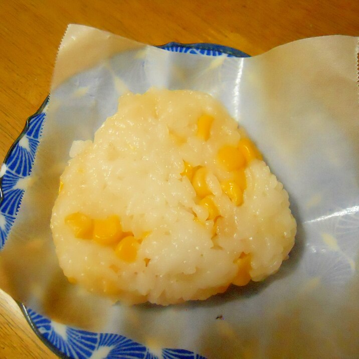 マヨ&コーンで焼きおにぎり